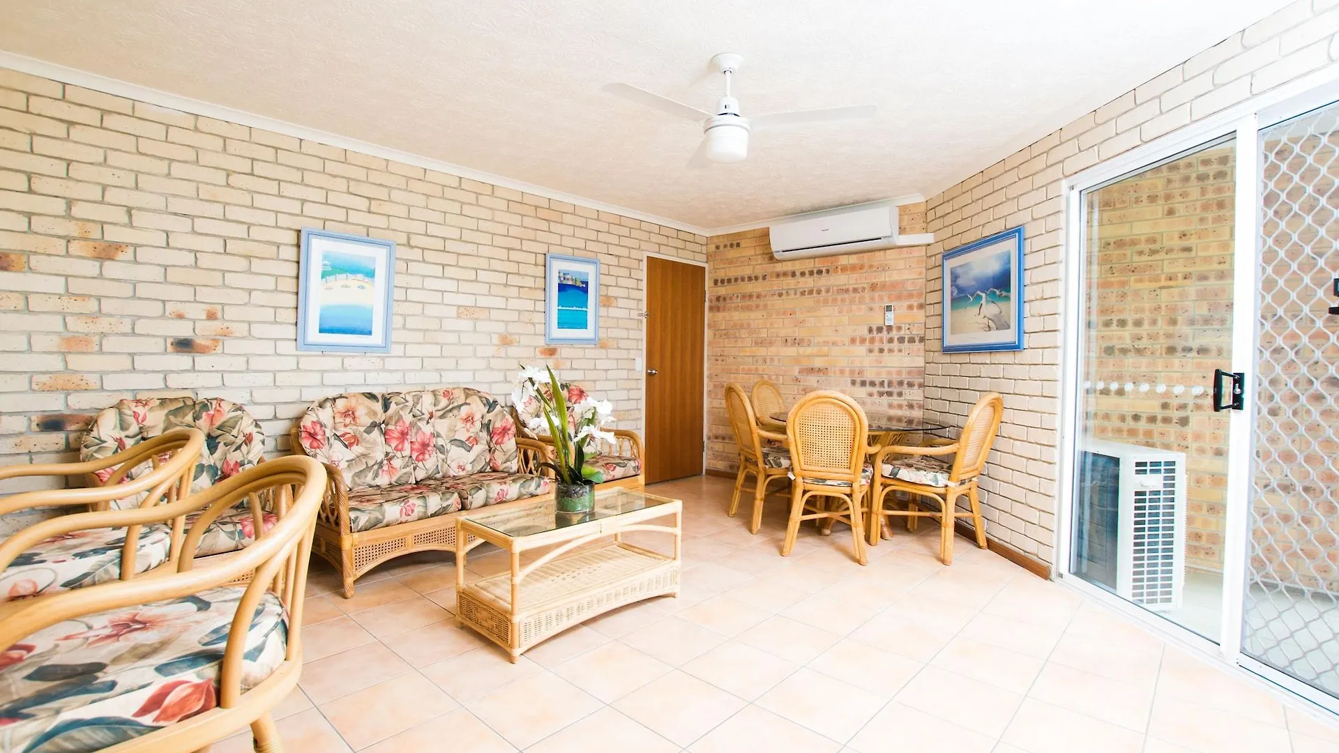 Bombora Resort - Coolangatta Motel